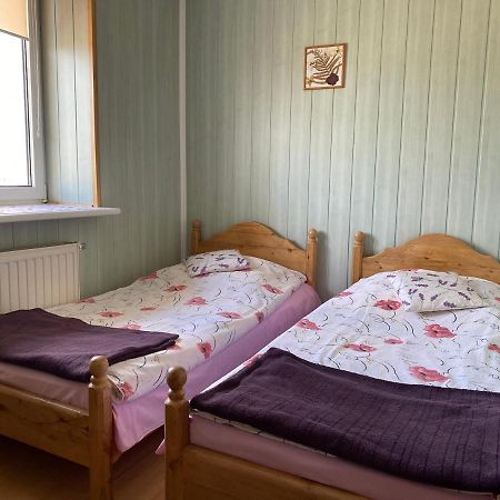 Osrodek Jezdziecki Bronkow Bed and Breakfast Εξωτερικό φωτογραφία